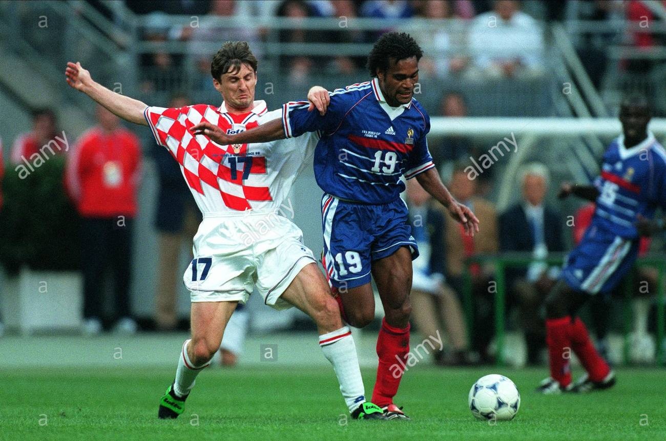 大洋洲球队斩获胜利，赢得球迷青睐