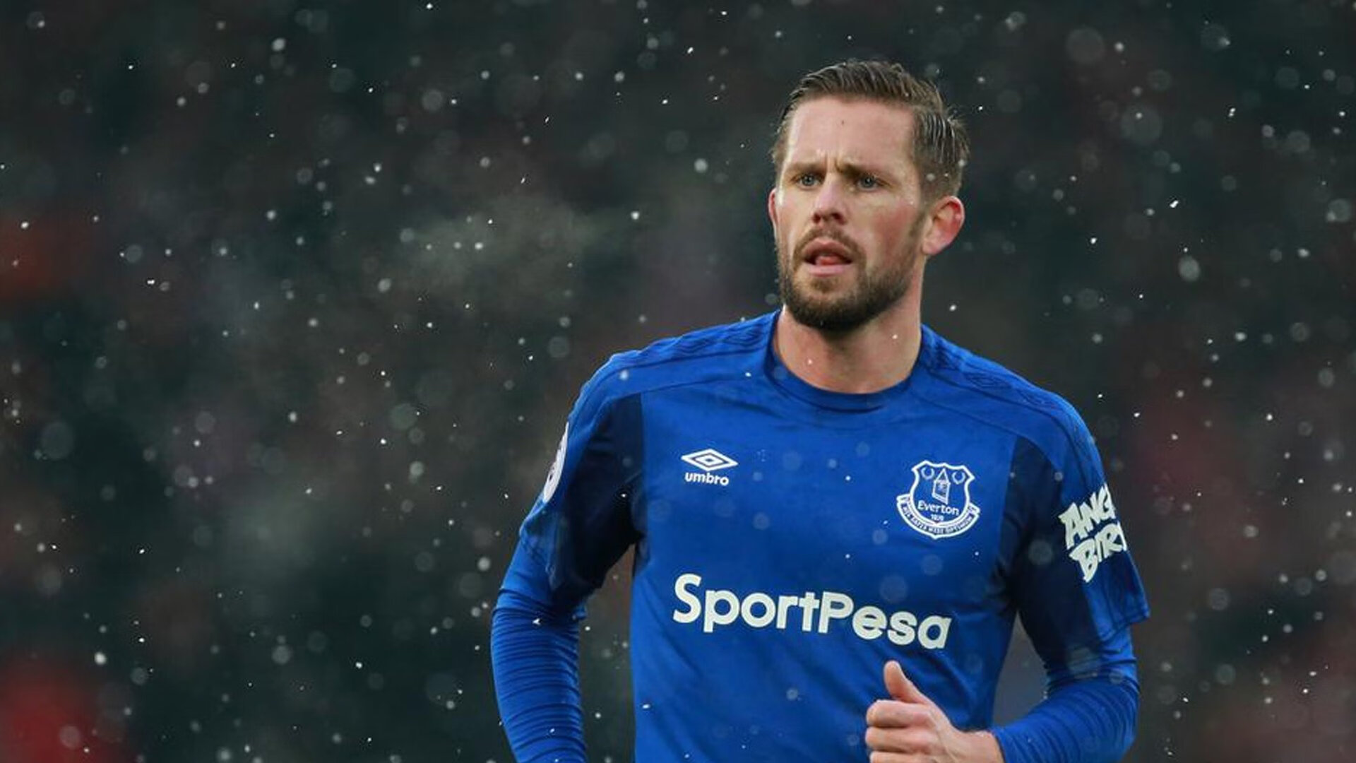 劳塔罗爆发，绿茵场上的个人英雄主义与加拿大足球崛起的集体启示