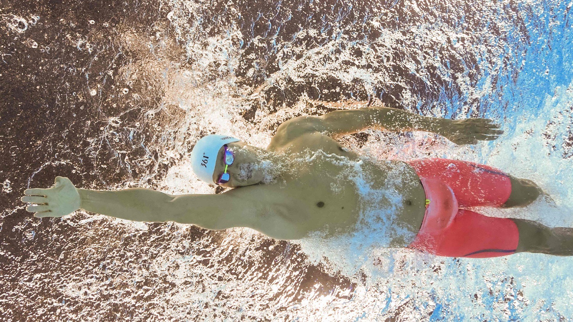 从联合杯险胜到年终总决赛，阿尔卡拉斯如何点燃赛场，定义网坛新纪元