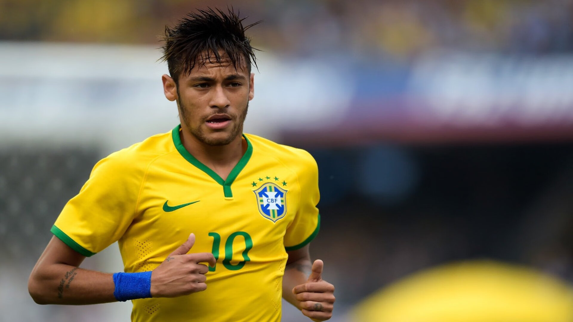 绿茵场上的横扫与羽球场上的烈焰，德国战车与陈雨菲的双重奏