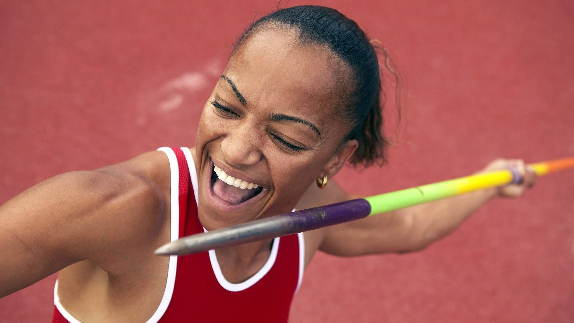 孤勇者的逆袭，汉密尔顿如何扛起迈凯伦，完成对阿斯顿·马丁的史诗翻盘